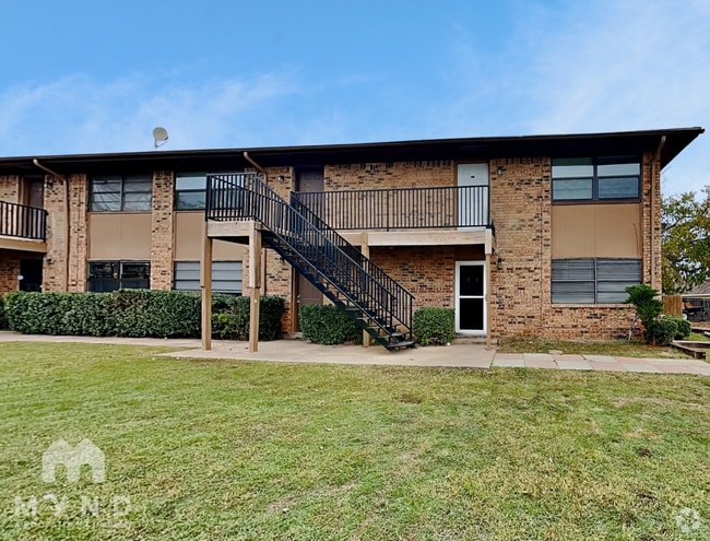 Building Photo - 624 E 3rd St Unit 303 Rental