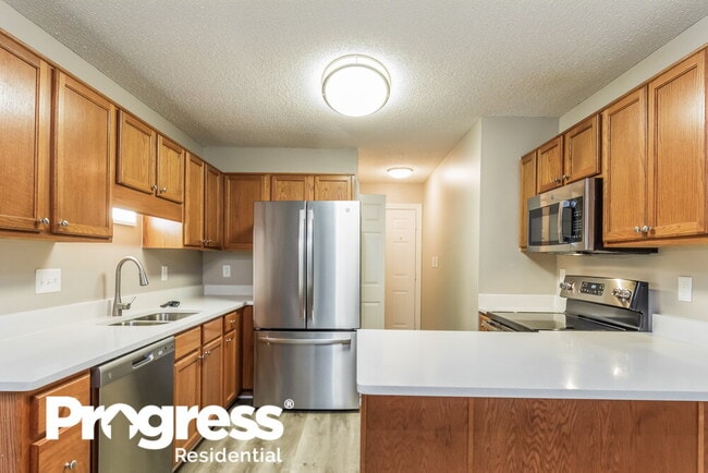 Photo - 258 Tillamook Dr