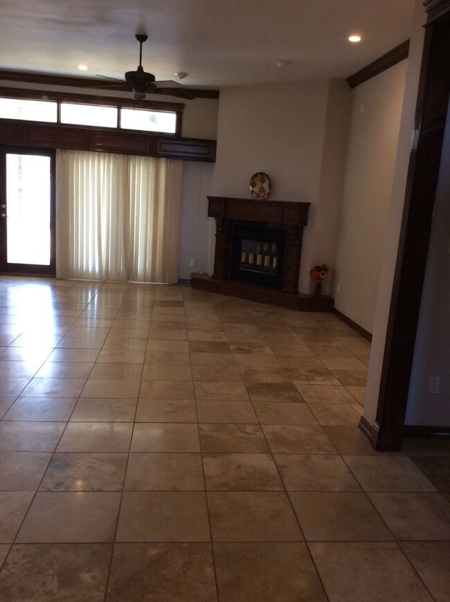 Photo - 108 Savannah Ct