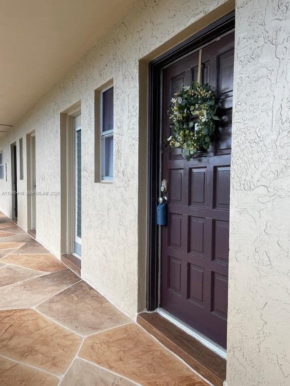 Photo - 6101 N Falls Cir Dr Unit 302