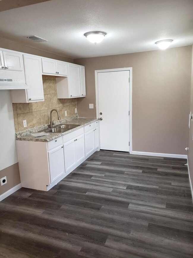 Photo - Newly Remodeled 2 bed, 1 bath