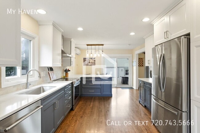 Photo - 481 S Washington St