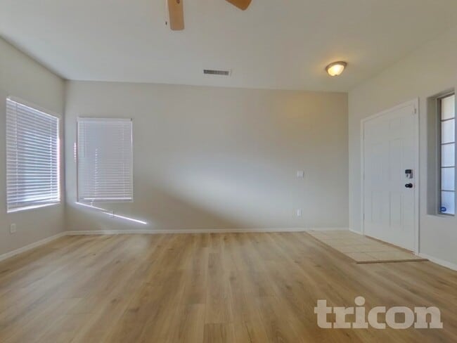 Photo - 8523 W Papago St