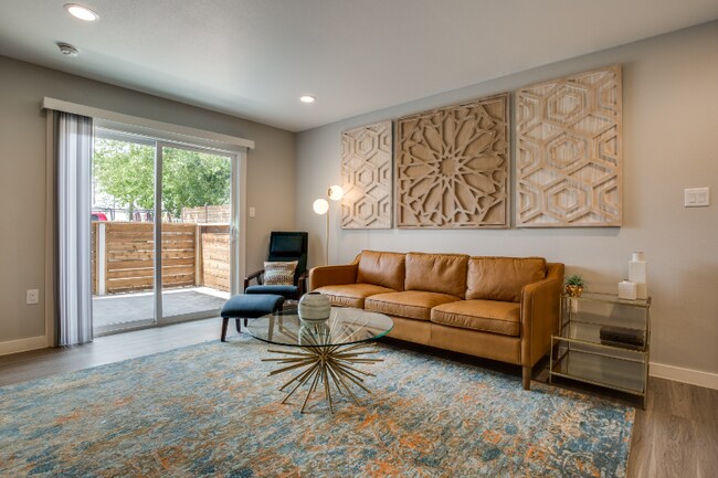 Photo - 3328 Cedarplaza Ln Unit 250