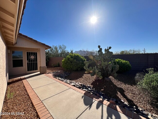 Photo - 8820 N Mesquite Bluffs Pl