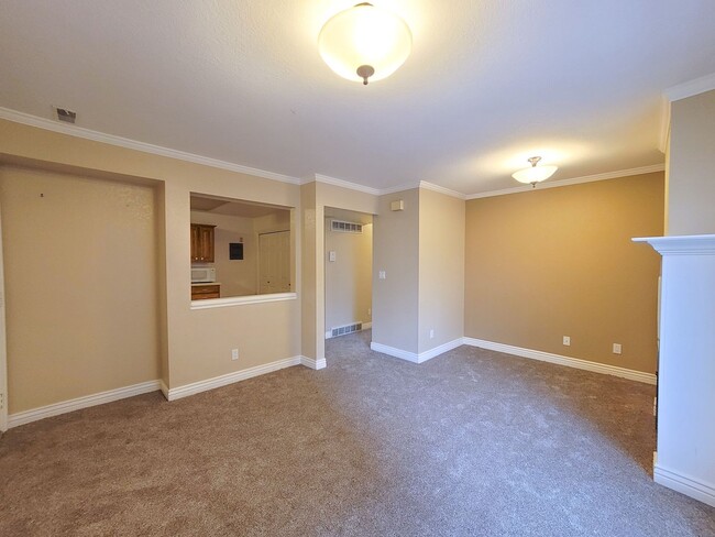 Partially Furnished 2 bedroom, 1 bathroom ... - Partially Furnished 2 bedroom, 1 bathroom ... Apartment