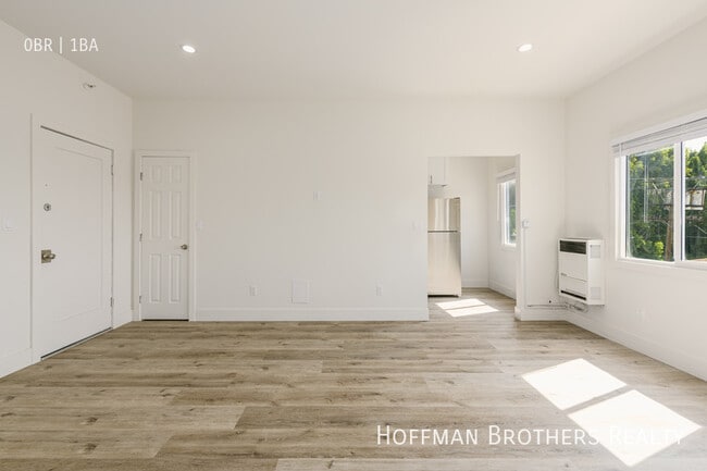 Photo - 1623 Mariposa Ave Unidad 203