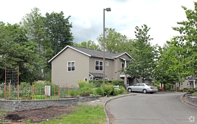 Burke Gilman Gardens