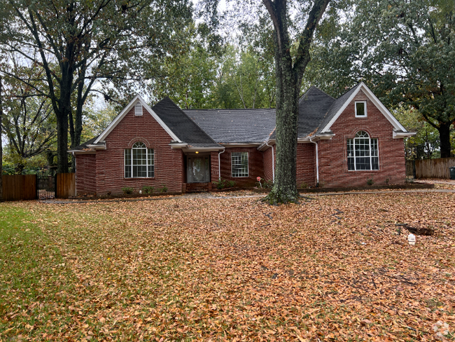 Building Photo - 3020 Logancrest Cove Rental