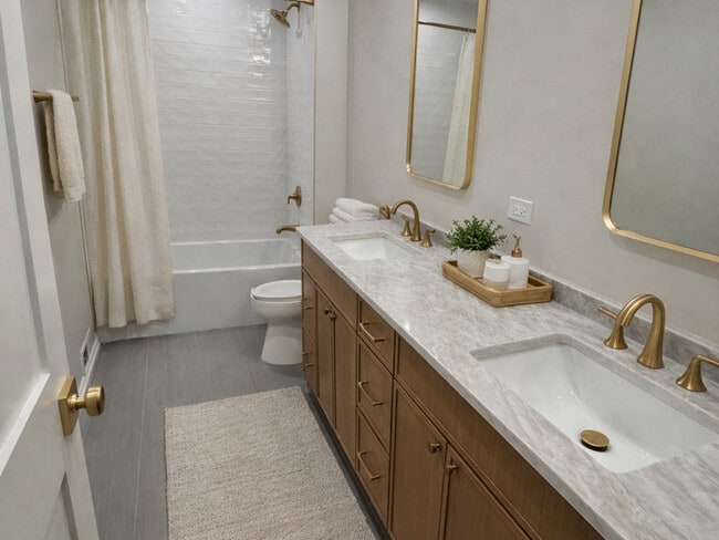 Photo - 389 Austin Ave