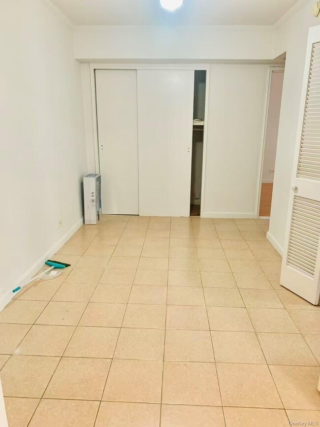 Photo - 42-45-45 Kissena Blvd Unit 3L