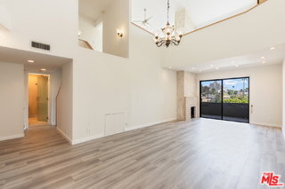 Photo - 2324 S Beverly Glen Blvd