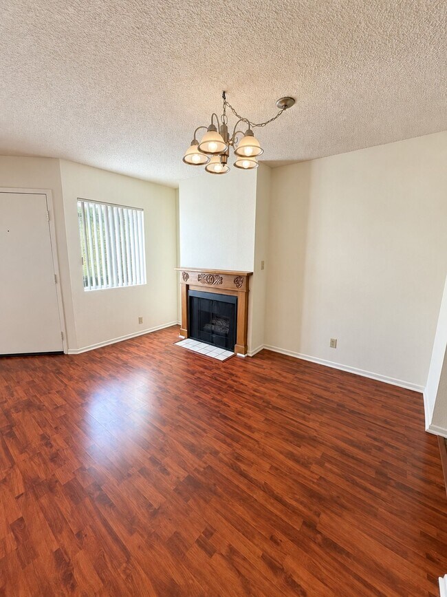 5408 Carpenter Ave