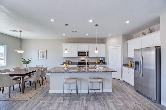 Photo - 10261 W Concordia Dr