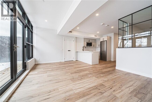 Photo - 555 Sanatorium Rd Unité 206