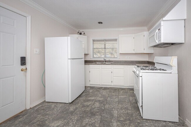 Photo - 807 Market St