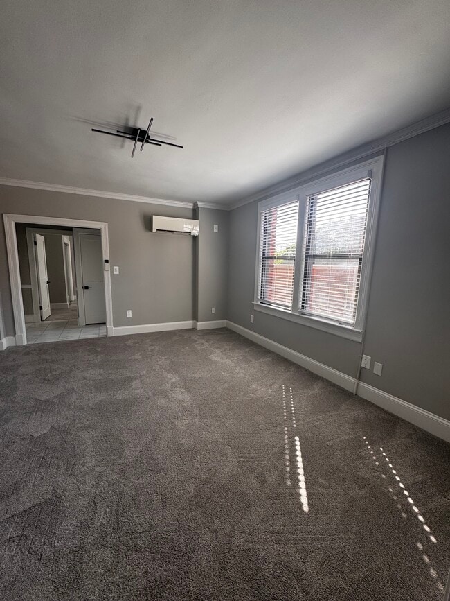 Photo - Lincoln Arms Apartments