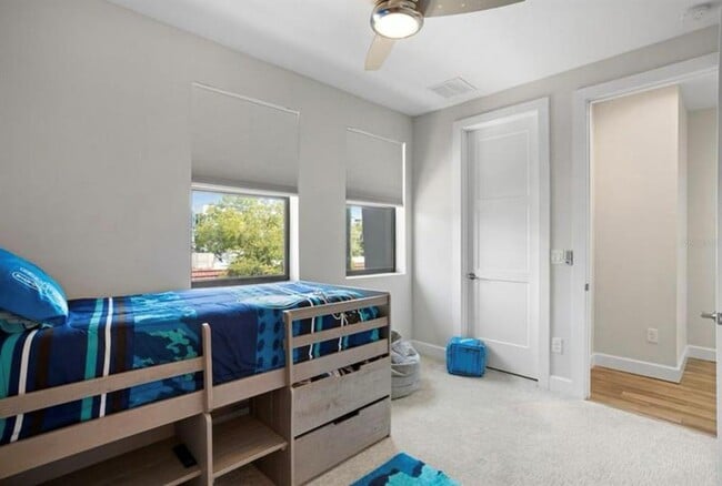 Photo - 1330 W Gray St