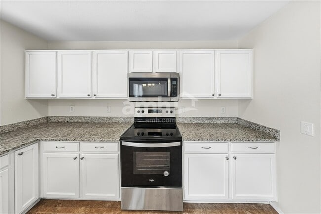 13277 W Gelding Cir