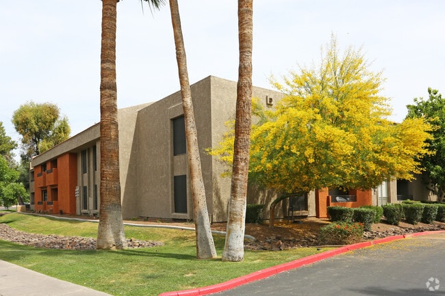 Bridge Lane Apartment Homes