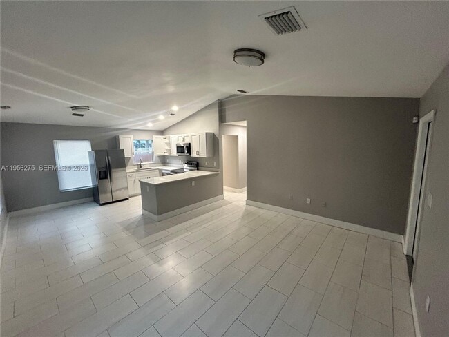 Photo - 1724 NW 1st Pl