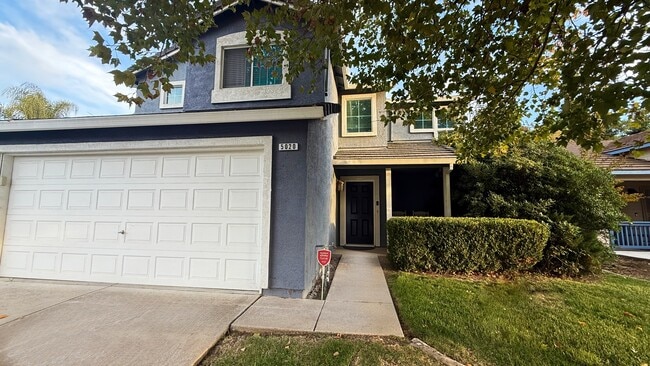 Photo - 5020 Accrington Way