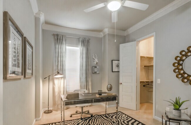 Photo - Where Elegance and Comfort Align! Unidad BEWD