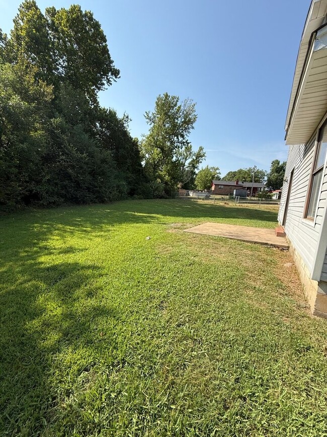 Photo - 1502 Heather Ct