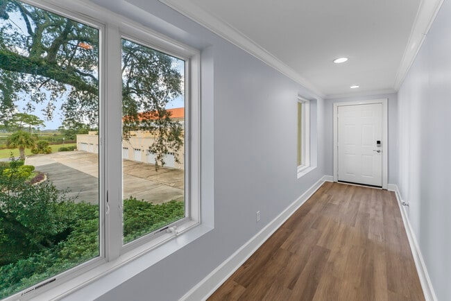 Photo - 700 Wilmington Island Rd Unit 200