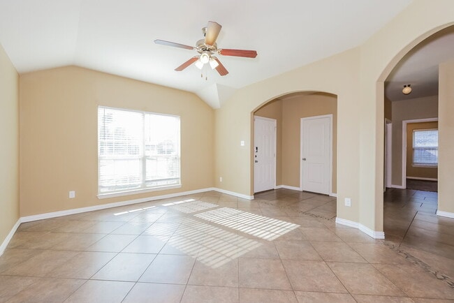 Photo - 7681 Hollow Point Dr