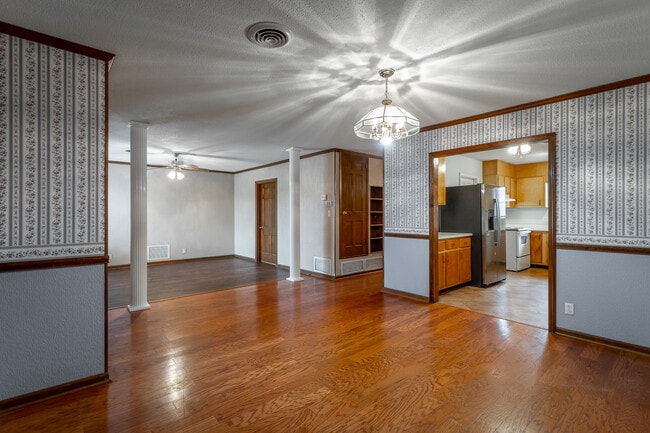 Photo - 17 Barnhardt Cir