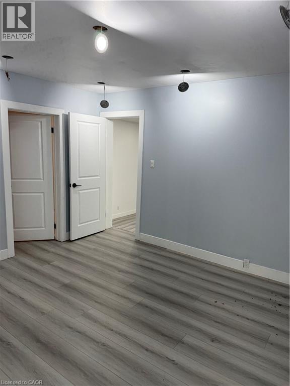 Photo - 161 Kenilworth Ave N