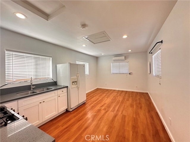 Photo - 3651 Armour Ave