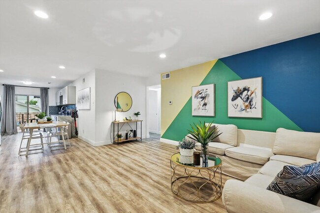 8083 Meadow Rd Unit SI ID1233189P