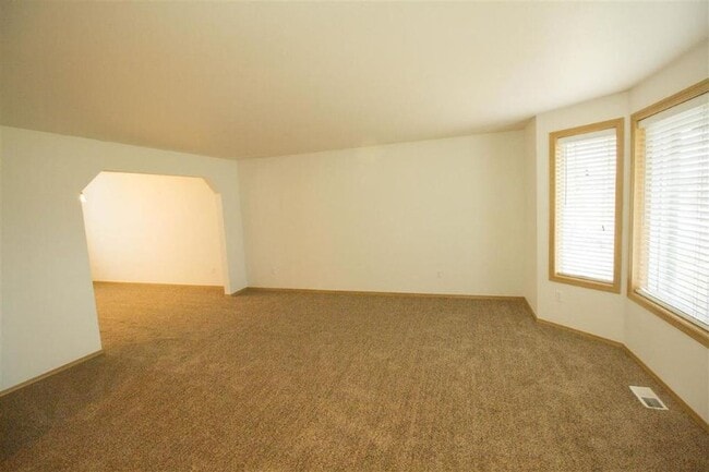 Photo - Large Corner Lot 4BR, 2.5BA Cheney Home In Big Sky #1454