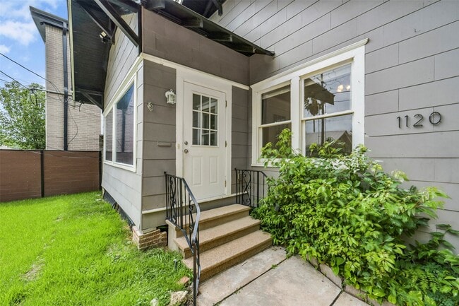 Photo - 1120 Willard St