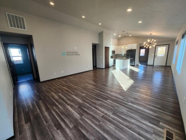 Photo - 1421 E Providence Ave