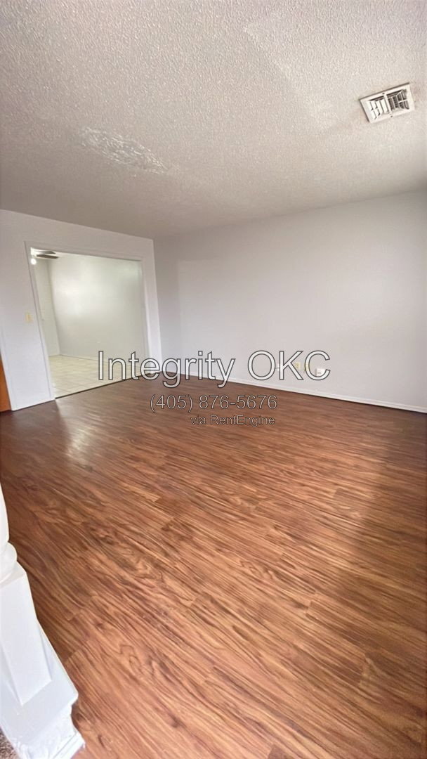 Photo - 2612 Elwood Dr