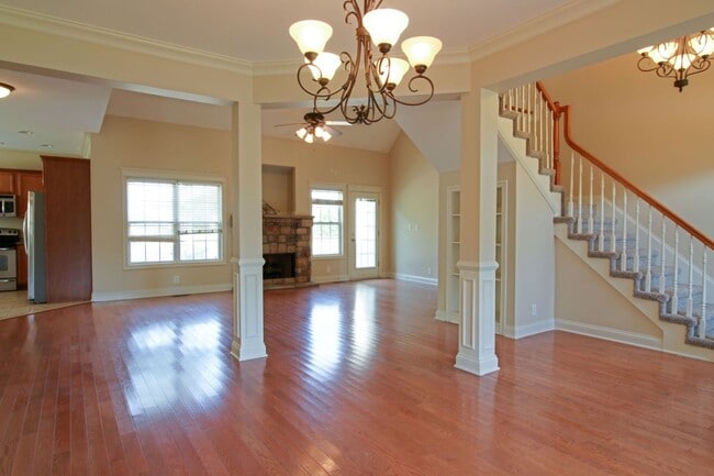 Photo - 3695 Prestwick Place