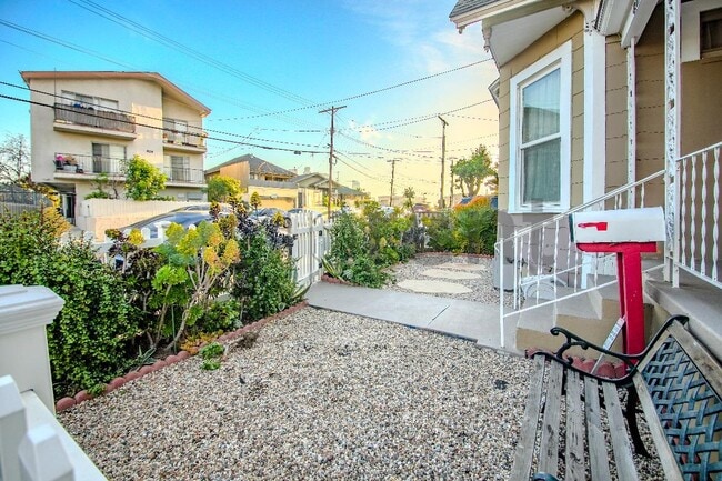 Photo - 839 N Bunker Hill Ave