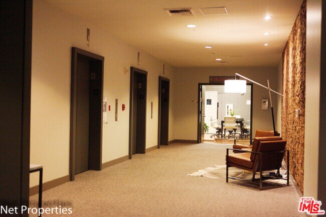 Photo - 3810 Wilshire Blvd Unit 1004