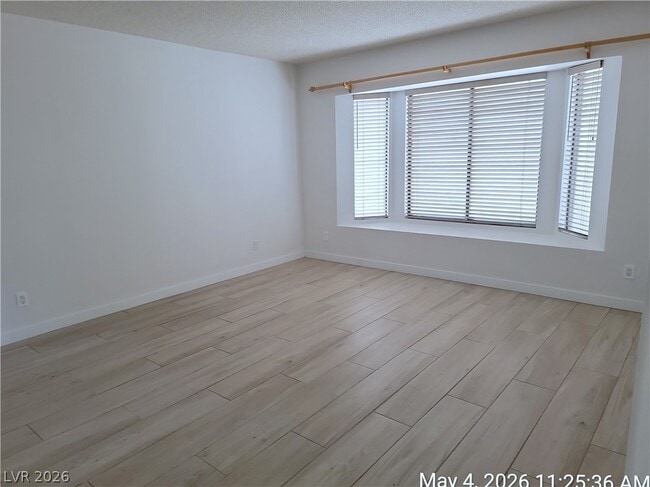 Photo - 2829 Autumn Haze Ln