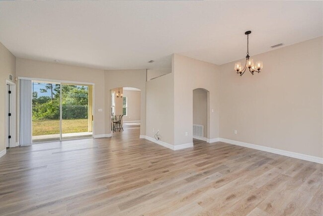 Photo - 328 Hammonton St SW