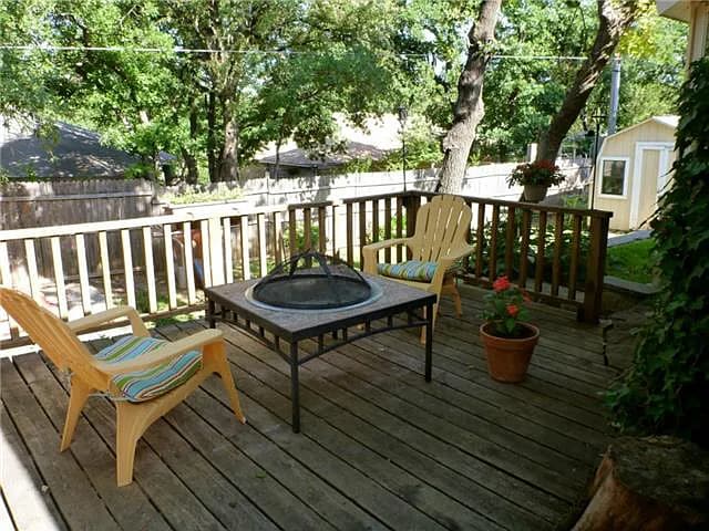 Building Photo - 2717 Jewell Dr