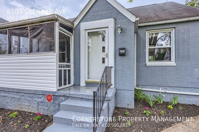 Photo - 6103 Glenoak Ave