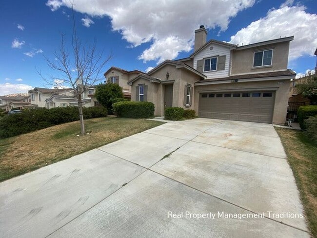 Building Photo - Ana Verde Hills - 4 bedroom, 3 bath! Rental