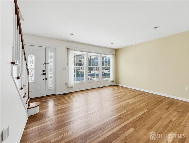 Photo - 37 Jersey Ave