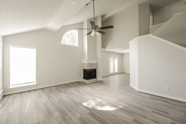 Photo - 9223 Bristlebrook Dr