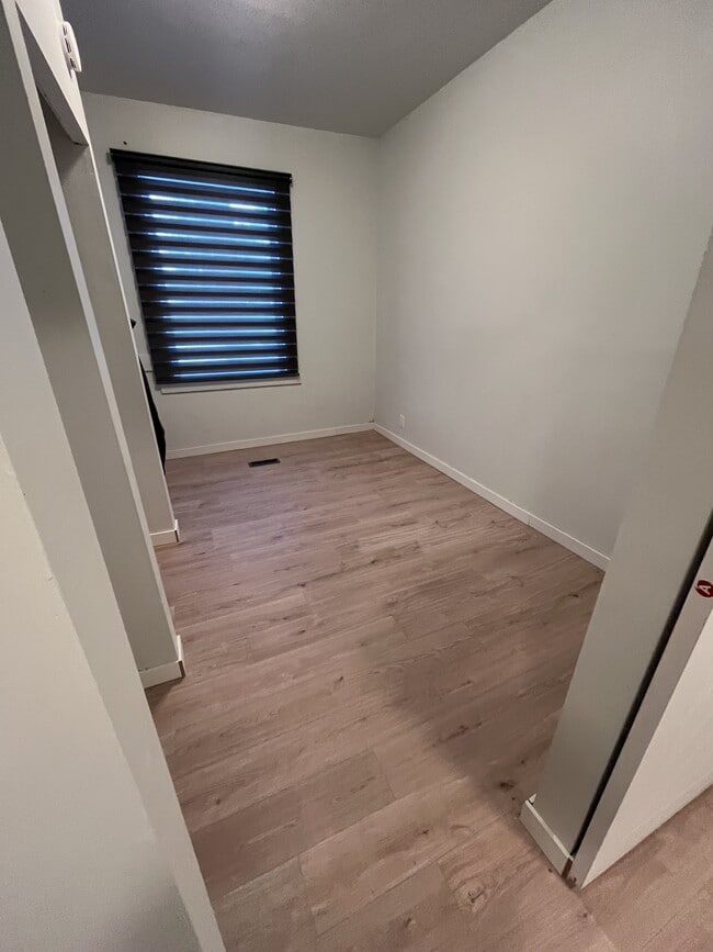 Photo - 558 Manitoba Ave Unit 2