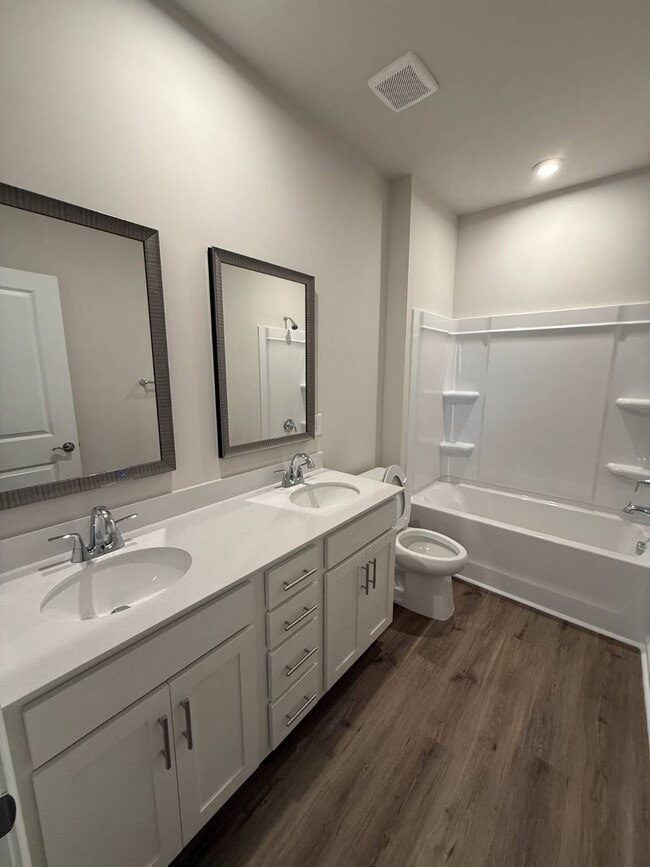 Photo - 4319 Hartshorn Cir